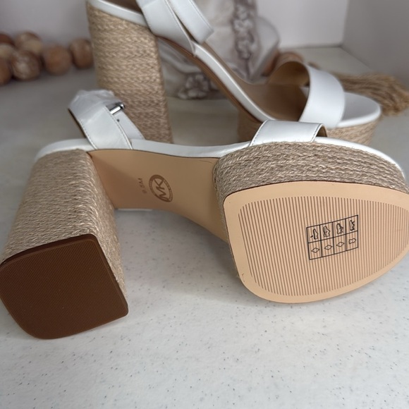 Michael Kors Women's Ashton Platform Heeled Sandal Sz 9.5 - Picture 6 of 10